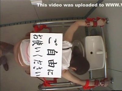 可愛い美女お姉さんを公衆便所ならぬ公衆便女に！四肢を拘束緊縛して変態男たちに好き勝手に輪姦レイプで強姦凌辱されてしく！_の画像